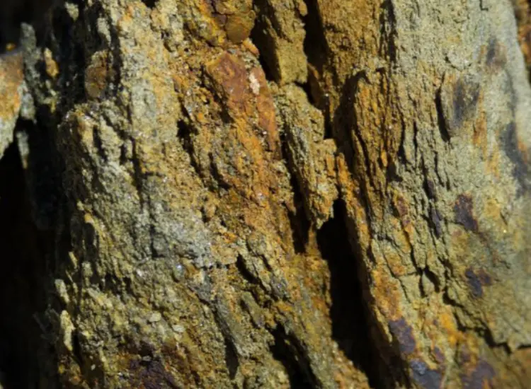 Gold Extraction Test by Cyanide Leaching